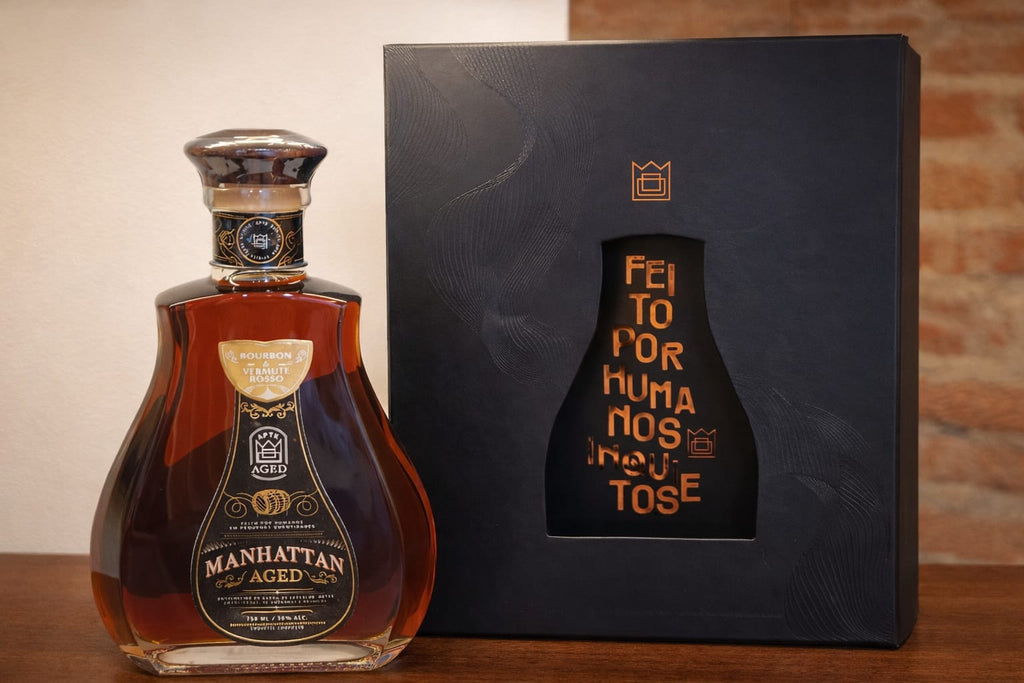 Negroni or Mahattan Aptk 750ml AGED  garrafa Luxo com caixa presente e sacola veludo